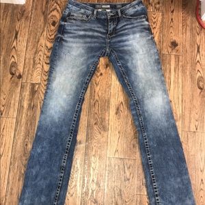 BKE Aiden 30L bootleg styled, like new, men’s jean